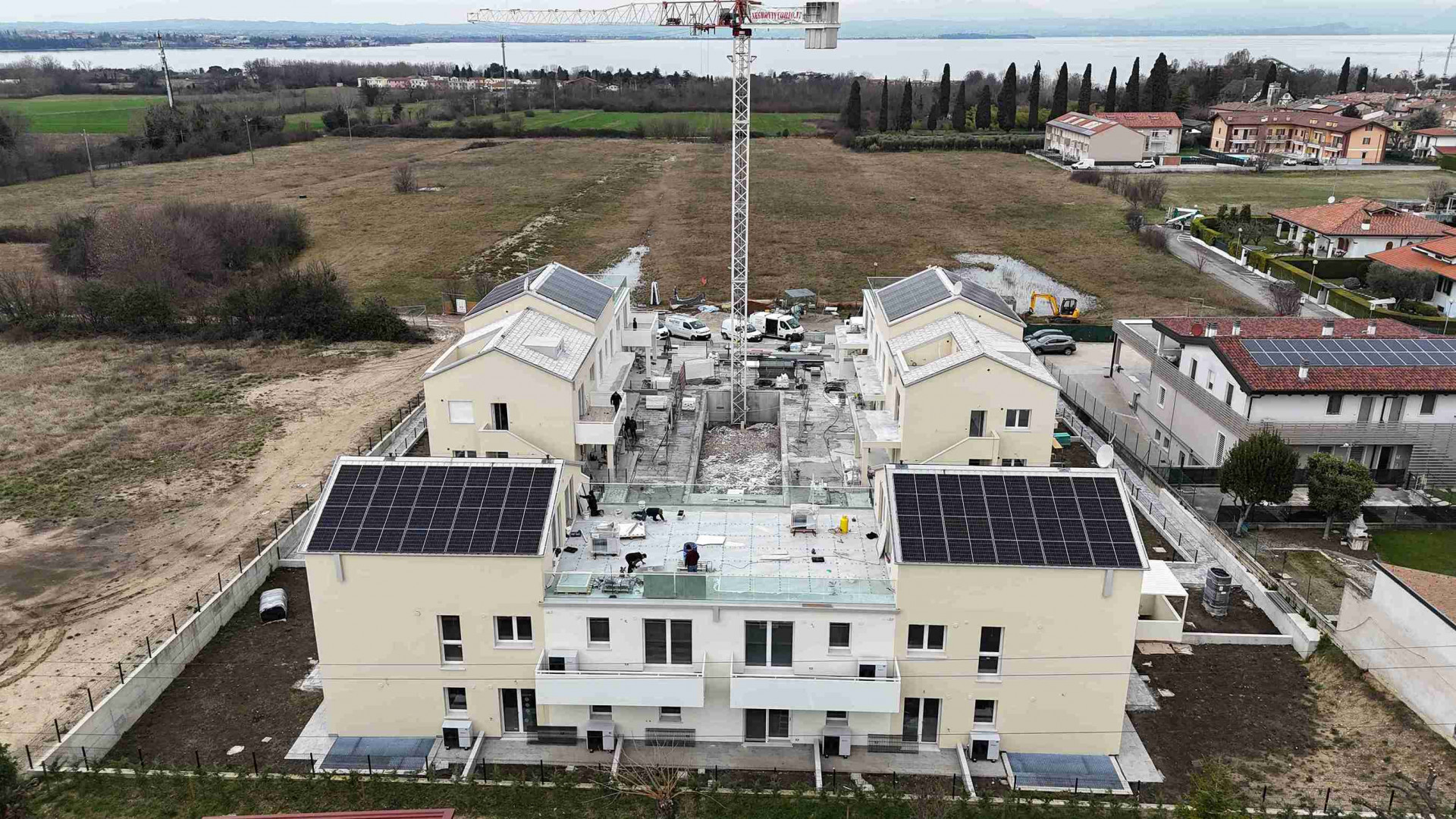 a02-11zon.jpg
